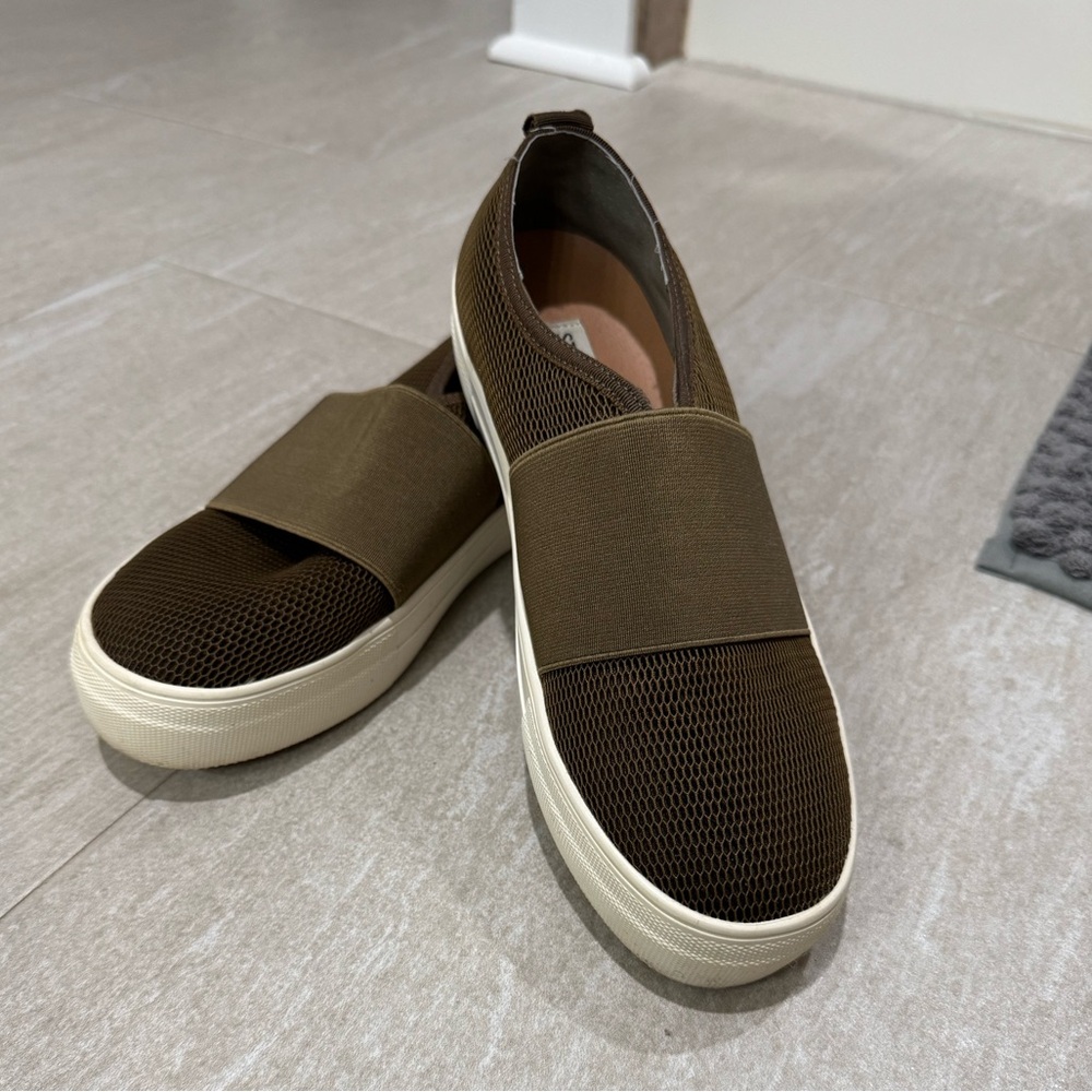 ✨Steve Madden Glenn Mesh Slip On Olive Chunky Platform Knit Green Sneakers, 7.5✨